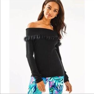 Lily Pulitzer Alina Off‎ Shoulder Black Sweater XS Long Sleeve Classy Faux Fur